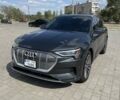 Серый Ауди E-Tron, объемом двигателя 0 л и пробегом 142 тыс. км за 27500 $, фото 1 на Automoto.ua