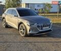 Серый Ауди E-Tron, объемом двигателя 0 л и пробегом 172 тыс. км за 30999 $, фото 2 на Automoto.ua