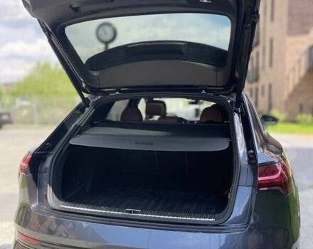 Сірий Ауді E-Tron, об'ємом двигуна 0 л та пробігом 69 тис. км за 33000 $, фото 27 на Automoto.ua