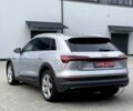 Сірий Ауді E-Tron, об'ємом двигуна 0 л та пробігом 91 тис. км за 26250 $, фото 6 на Automoto.ua
