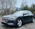 Серый Ауди E-Tron, объемом двигателя 0 л и пробегом 93 тыс. км за 27100 $, фото 1 на Automoto.ua