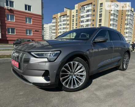 Сірий Ауді E-Tron, об'ємом двигуна 0 л та пробігом 74 тис. км за 38900 $, фото 20 на Automoto.ua