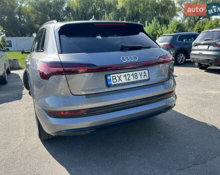 Серый Ауди E-Tron, объемом двигателя 0 л и пробегом 100 тыс. км за 35000 $, фото 3 на Automoto.ua