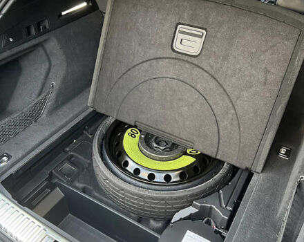 Серый Ауди E-Tron, объемом двигателя 0 л и пробегом 159 тыс. км за 25800 $, фото 25 на Automoto.ua