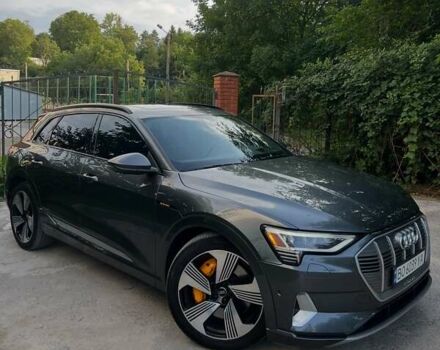 Серый Ауди E-Tron, объемом двигателя 0 л и пробегом 159 тыс. км за 25800 $, фото 8 на Automoto.ua