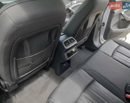 Сірий Ауді E-Tron, об'ємом двигуна 0 л та пробігом 91 тис. км за 26250 $, фото 13 на Automoto.ua