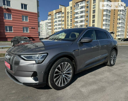 Сірий Ауді E-Tron, об'ємом двигуна 0 л та пробігом 74 тис. км за 38900 $, фото 42 на Automoto.ua