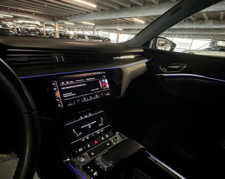 Сірий Ауді E-Tron, об'ємом двигуна 0 л та пробігом 117 тис. км за 34500 $, фото 4 на Automoto.ua