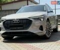 Сірий Ауді E-Tron, об'ємом двигуна 0 л та пробігом 88 тис. км за 34900 $, фото 1 на Automoto.ua