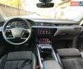 Сірий Ауді E-Tron, об'ємом двигуна 0 л та пробігом 128 тис. км за 29500 $, фото 23 на Automoto.ua