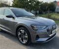 Серый Ауди E-Tron, объемом двигателя 0 л и пробегом 60 тыс. км за 32500 $, фото 7 на Automoto.ua