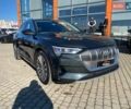 Серый Ауди E-Tron, объемом двигателя 0 л и пробегом 66 тыс. км за 34500 $, фото 1 на Automoto.ua