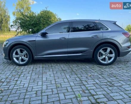 Сірий Ауді E-Tron, об'ємом двигуна 0 л та пробігом 160 тис. км за 27000 $, фото 24 на Automoto.ua