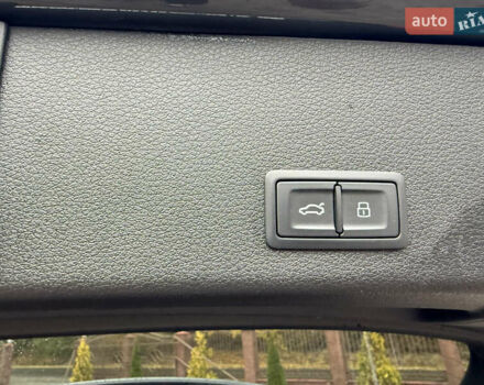 Серый Ауди E-Tron, объемом двигателя 0 л и пробегом 180 тыс. км за 26900 $, фото 13 на Automoto.ua