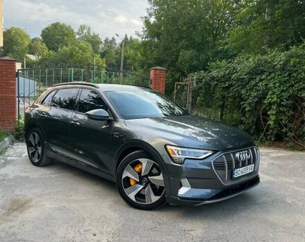 Серый Ауди E-Tron, объемом двигателя 0 л и пробегом 159 тыс. км за 25800 $, фото 3 на Automoto.ua