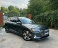 Серый Ауди E-Tron, объемом двигателя 0 л и пробегом 159 тыс. км за 25800 $, фото 3 на Automoto.ua