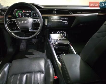 Серый Ауди E-Tron, объемом двигателя 0 л и пробегом 800 тыс. км за 26200 $, фото 11 на Automoto.ua