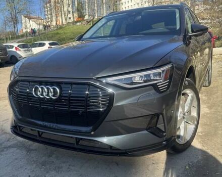 Сірий Ауді E-Tron, об'ємом двигуна 0 л та пробігом 52 тис. км за 35000 $, фото 7 на Automoto.ua