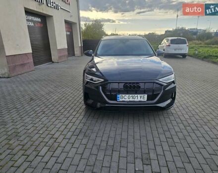 Сірий Ауді E-Tron, об'ємом двигуна 0 л та пробігом 128 тис. км за 24900 $, фото 4 на Automoto.ua