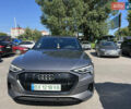 Серый Ауди E-Tron, объемом двигателя 0 л и пробегом 100 тыс. км за 35000 $, фото 1 на Automoto.ua