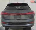 Серый Ауди E-Tron, объемом двигателя 0 л и пробегом 800 тыс. км за 26200 $, фото 5 на Automoto.ua