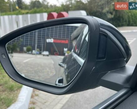 Сірий Ауді E-Tron, об'ємом двигуна 0 л та пробігом 59 тис. км за 28000 $, фото 27 на Automoto.ua