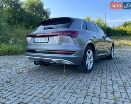 Сірий Ауді E-Tron, об'ємом двигуна 0 л та пробігом 160 тис. км за 27000 $, фото 16 на Automoto.ua