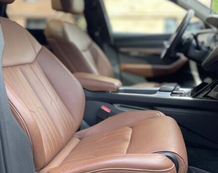 Сірий Ауді E-Tron, об'ємом двигуна 0 л та пробігом 69 тис. км за 33000 $, фото 24 на Automoto.ua