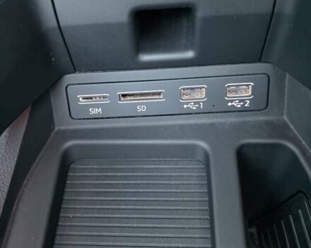 Серый Ауди E-Tron, объемом двигателя 0 л и пробегом 172 тыс. км за 30999 $, фото 43 на Automoto.ua