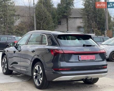 Серый Ауди E-Tron, объемом двигателя 0 л и пробегом 140 тыс. км за 22000 $, фото 20 на Automoto.ua