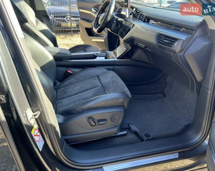 Сірий Ауді E-Tron, об'ємом двигуна 0 л та пробігом 148 тис. км за 29900 $, фото 15 на Automoto.ua