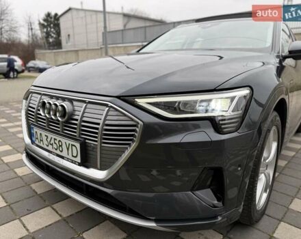 Серый Ауди E-Tron, объемом двигателя 0 л и пробегом 116 тыс. км за 25900 $, фото 15 на Automoto.ua