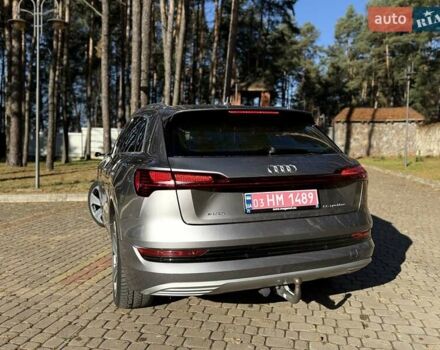 Серый Ауди E-Tron, объемом двигателя 0 л и пробегом 83 тыс. км за 32700 $, фото 6 на Automoto.ua