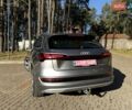 Серый Ауди E-Tron, объемом двигателя 0 л и пробегом 83 тыс. км за 32700 $, фото 6 на Automoto.ua