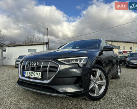 Серый Ауди E-Tron, объемом двигателя 0 л и пробегом 162 тыс. км за 20850 $, фото 49 на Automoto.ua