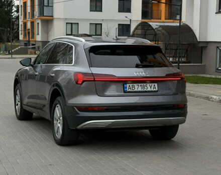 Сірий Ауді E-Tron, об'ємом двигуна 0 л та пробігом 75 тис. км за 34300 $, фото 14 на Automoto.ua