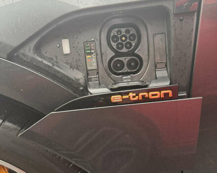Ауди E-Tron 2020 в Киеве на Automoto.ua Серый Ауди E-Tron, объемом двигателя 0 л и пробегом 71 тыс. км за 35300 $, фото 30 на Automoto.ua
