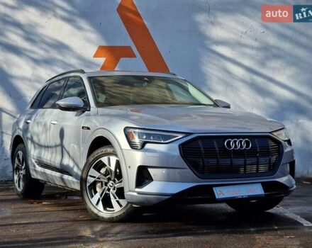 Серый Ауди E-Tron, объемом двигателя 0 л и пробегом 12 тыс. км за 31990 $, фото 15 на Automoto.ua