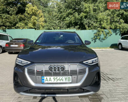 Сірий Ауді E-Tron, об'ємом двигуна 0 л та пробігом 106 тис. км за 29700 $, фото 1 на Automoto.ua