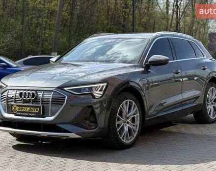 Сірий Ауді E-Tron, об'ємом двигуна 0 л та пробігом 63 тис. км за 36200 $, фото 2 на Automoto.ua