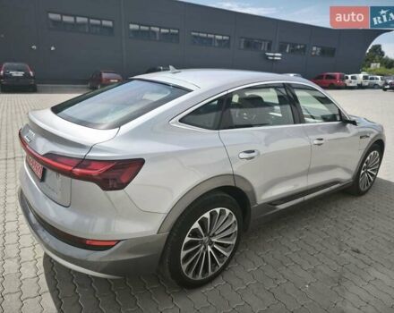 Сірий Ауді E-Tron, об'ємом двигуна 0 л та пробігом 70 тис. км за 34500 $, фото 38 на Automoto.ua