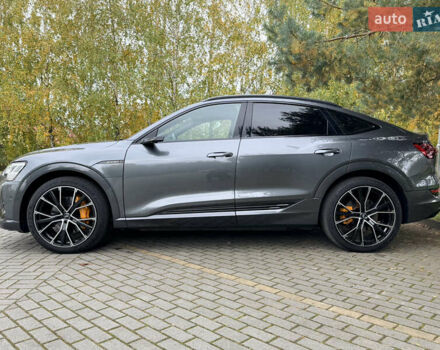 Ауді E-Tron 2020 у Дрогобичі на Automoto.ua Сірий Ауді E-Tron, об'ємом двигуна 0 л та пробігом 160 тис. км за 33900 $, фото 10 на Automoto.ua