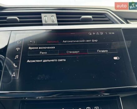 Серый Ауди E-Tron, объемом двигателя 0 л и пробегом 119 тыс. км за 33500 $, фото 33 на Automoto.ua