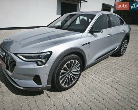 Сірий Ауді E-Tron, об'ємом двигуна 0 л та пробігом 70 тис. км за 34500 $, фото 13 на Automoto.ua