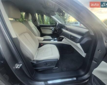 Ауди E-Tron 2020 в Хмельницком на Automoto.ua Серый Ауди E-Tron, объемом двигателя 0 л и пробегом 146 тыс. км за 22700 $, фото 79 на Automoto.ua