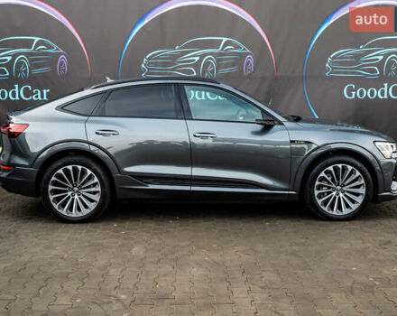 Сірий Ауді E-Tron, об'ємом двигуна 0 л та пробігом 82 тис. км за 39888 $, фото 17 на Automoto.ua