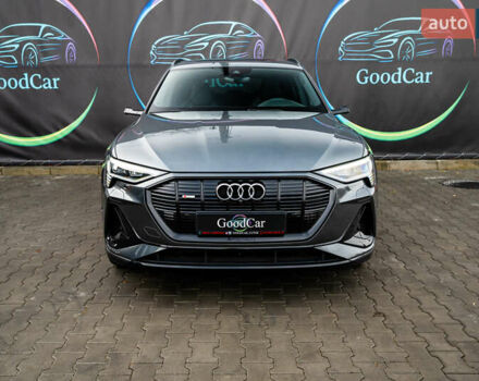 Сірий Ауді E-Tron, об'ємом двигуна 0 л та пробігом 82 тис. км за 39888 $, фото 11 на Automoto.ua