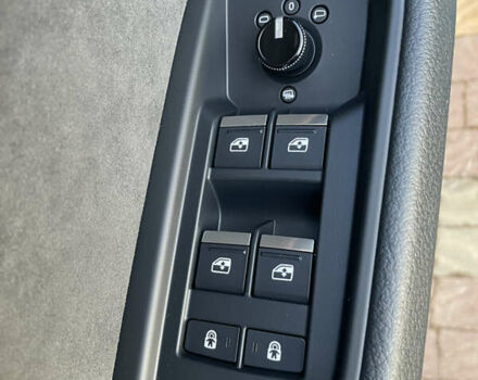 Сірий Ауді E-Tron, об'ємом двигуна 0 л та пробігом 153 тис. км за 28999 $, фото 47 на Automoto.ua