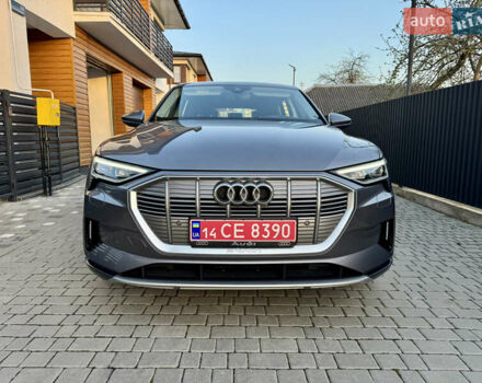 Сірий Ауді E-Tron, об'ємом двигуна 0 л та пробігом 143 тис. км за 27900 $, фото 23 на Automoto.ua