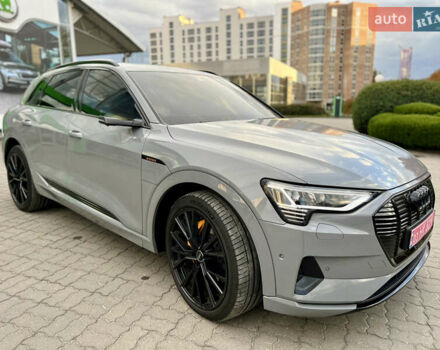 Ауди E-Tron 2020 в Луцке на Automoto.ua Серый Ауди E-Tron, объемом двигателя 0 л и пробегом 104 тыс. км за 33000 $, фото 2 на Automoto.ua